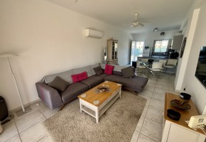 Apartment For Sale  in  Tombs of the Kings
