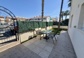 Apartment For Sale  in  Tombs of the Kings