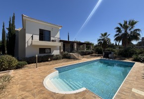 Detached Villa For Sale  in  Secret Valley