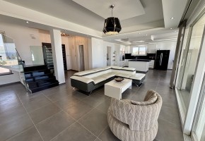 Detached Villa For Sale  in  Sea Caves - St.George