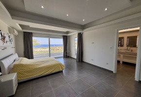 Detached Villa For Sale  in  Sea Caves - St.George