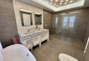 Detached Villa For Sale  in  Sea Caves - St.George