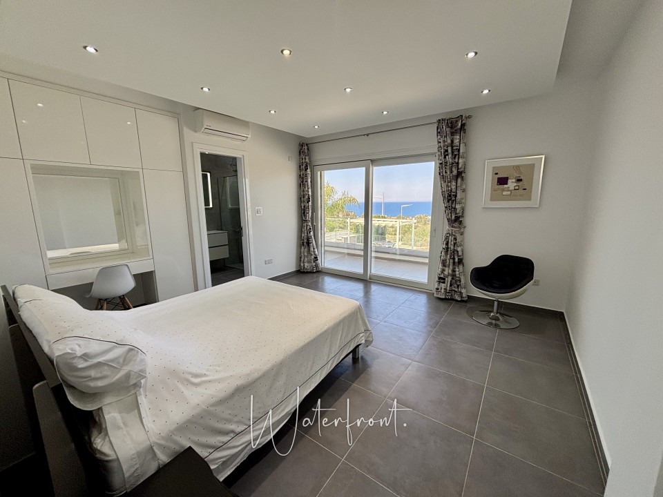 Detached Villa For Sale  in  Sea Caves - St.George