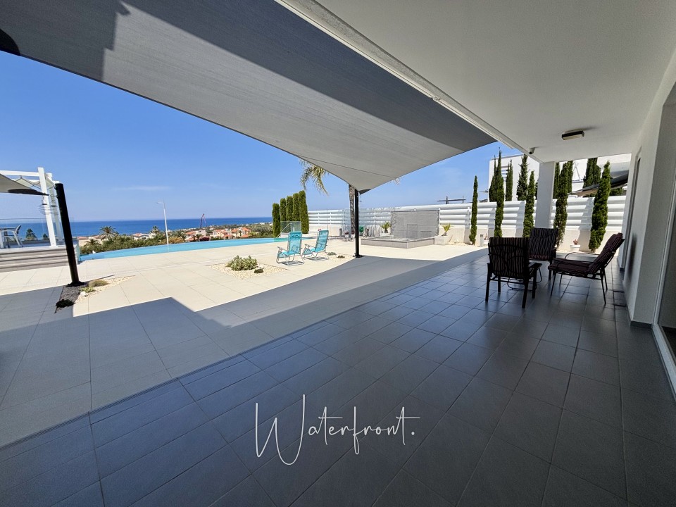 Detached Villa For Sale  in  Sea Caves - St.George