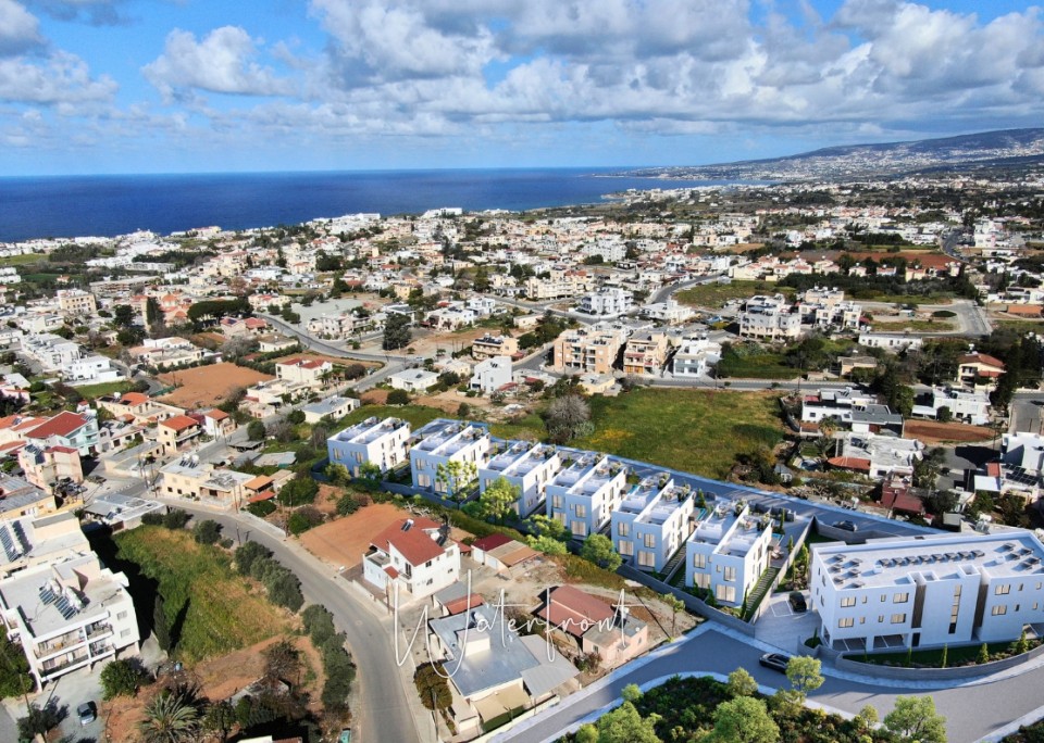Apartment For Sale  in  Chloraka