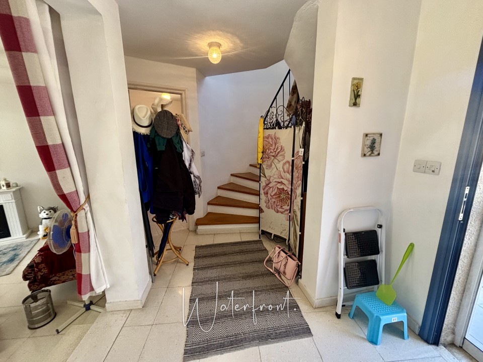 Semi Detached Villa For Sale  in  Universal
