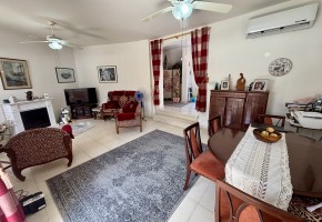 Semi Detached Villa For Sale  in  Universal