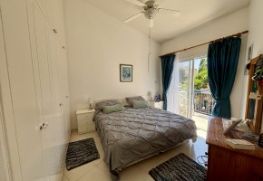 Semi Detached Villa For Sale  in  Universal