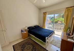 Semi Detached Villa For Sale  in  Universal