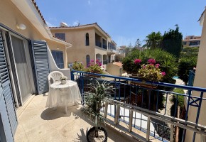 Semi Detached Villa For Sale  in  Universal