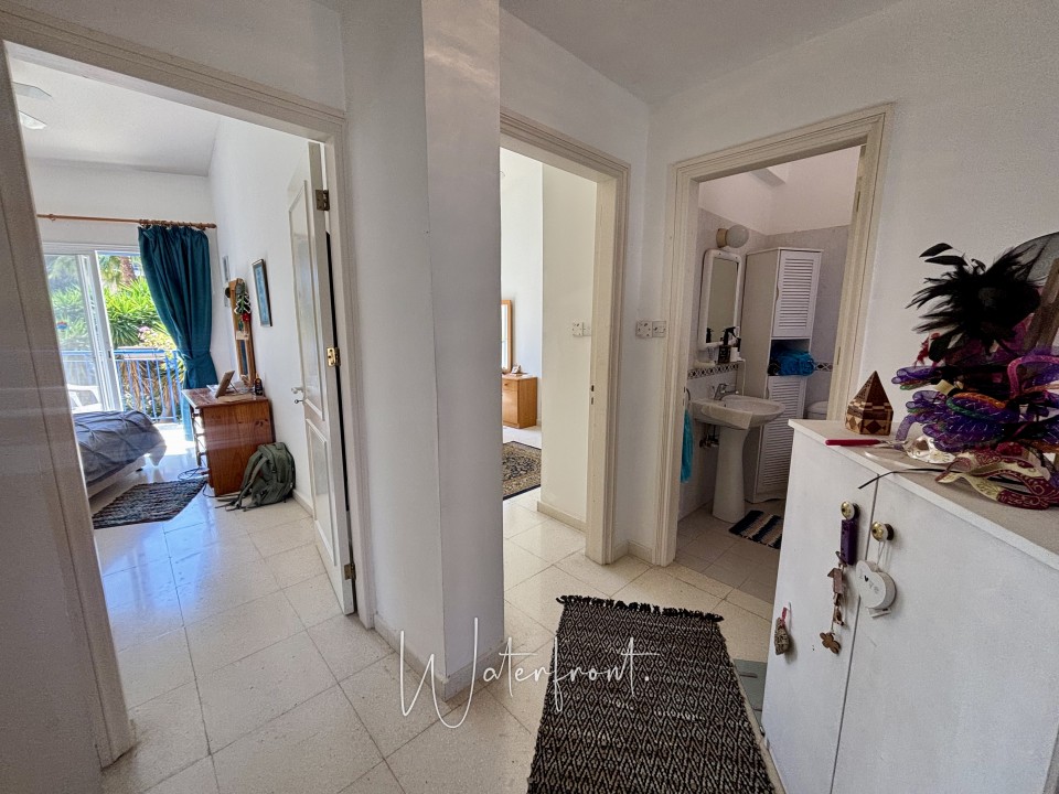Semi Detached Villa For Sale  in  Universal