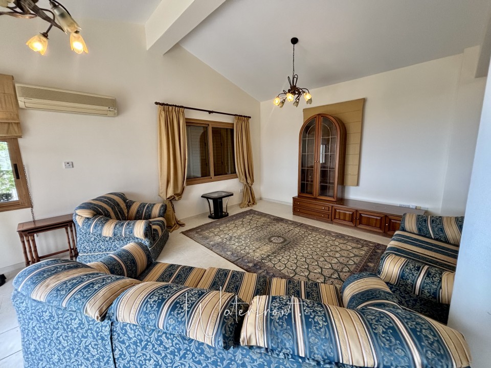 Detached Villa For Sale  in  Peyia