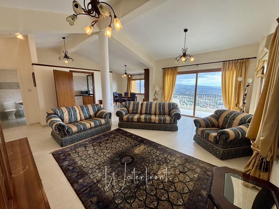 Detached Villa For Sale  in  Peyia