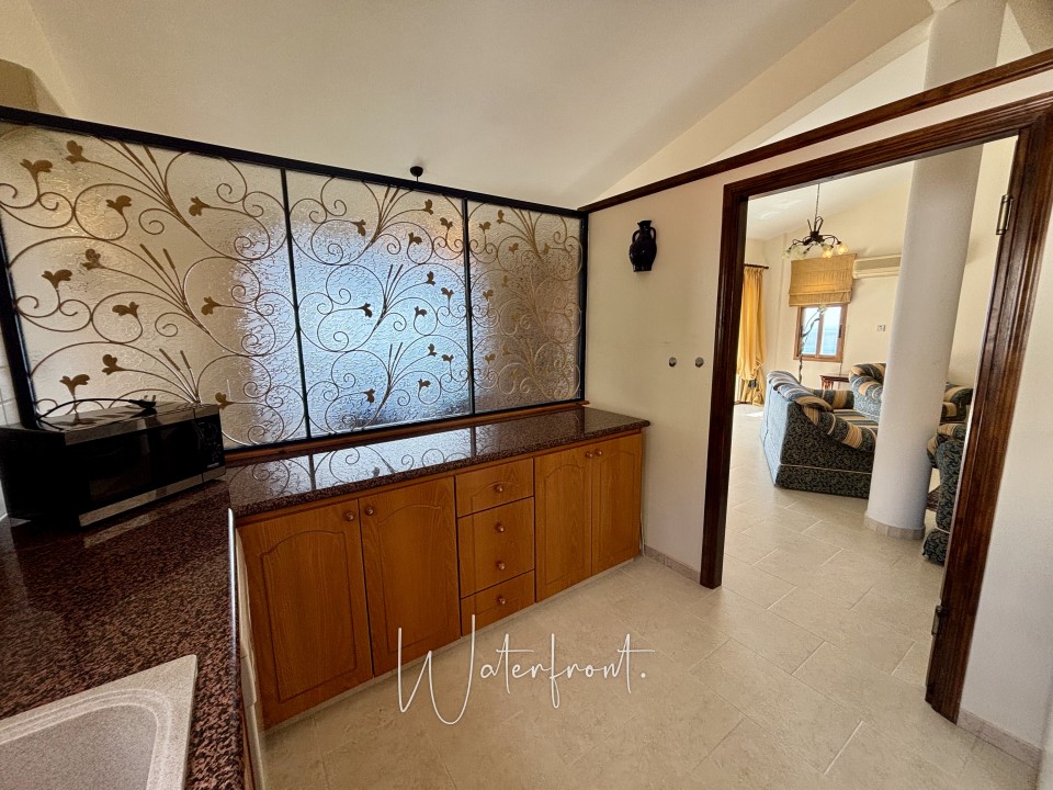Detached Villa For Sale  in  Peyia