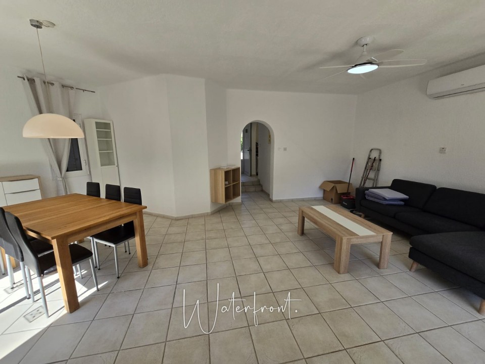 Semi Detached Villa For Sale  in  Universal