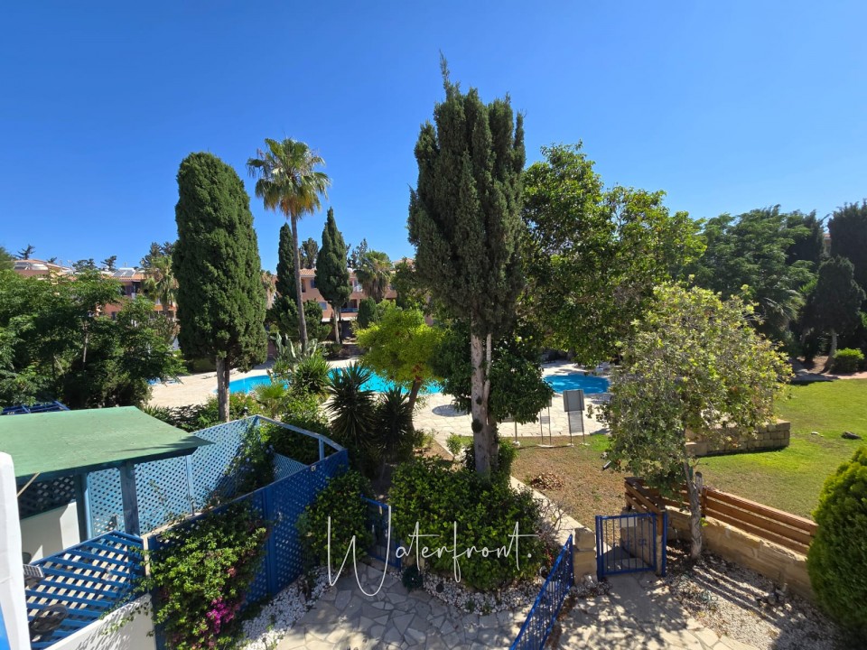 Semi Detached Villa For Sale  in  Universal