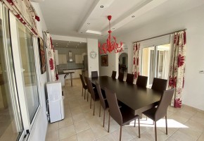 Detached Villa For Sale  in  Coral Bay