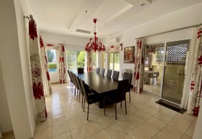 Detached Villa For Sale  in  Coral Bay