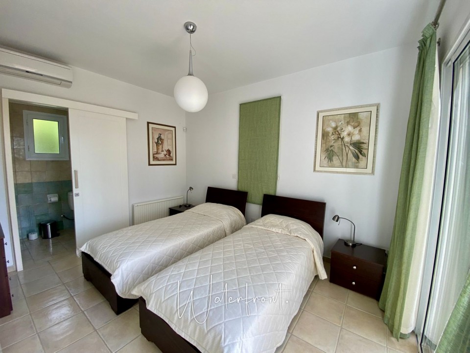Detached Villa For Sale  in  Coral Bay