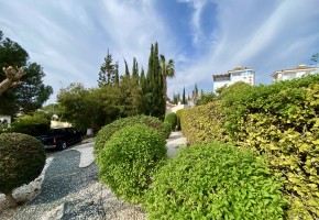 Detached Villa For Sale  in  Coral Bay