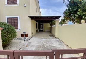 Detached Villa For Sale  in  Coral Bay