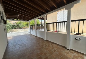 Detached Villa For Sale  in  Stroumpi
