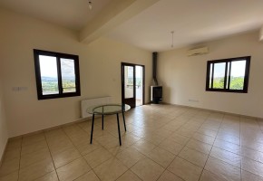 Detached Villa For Sale  in  Stroumpi