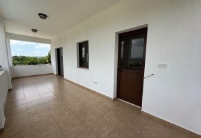 Detached Villa For Sale  in  Stroumpi