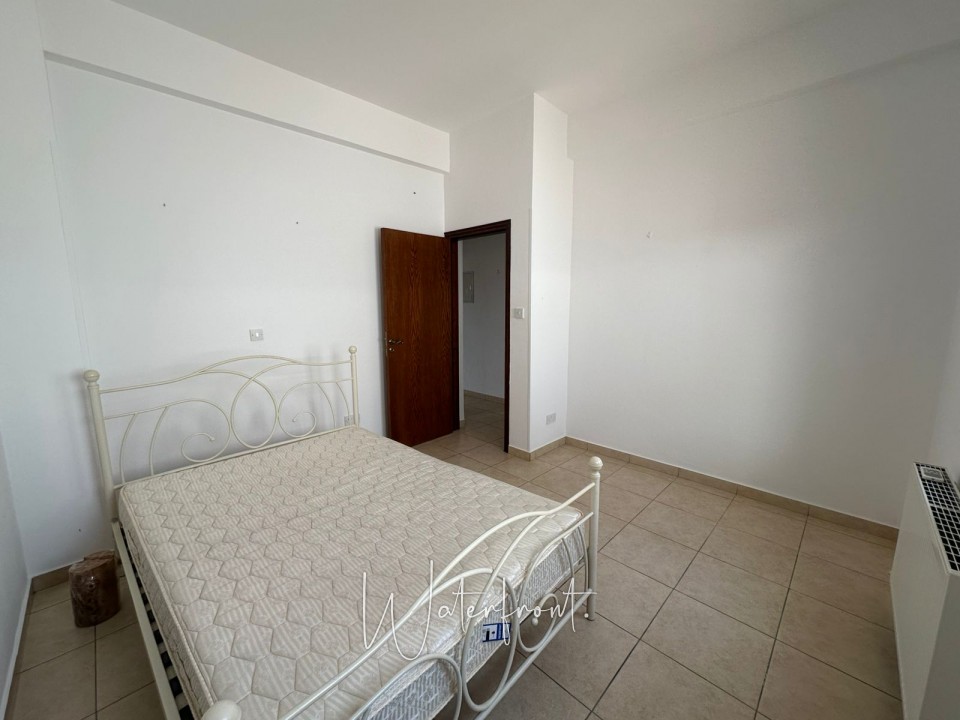 Detached Villa For Sale  in  Stroumpi