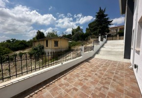 Detached Villa For Sale  in  Stroumpi