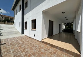 Detached Villa For Sale  in  Stroumpi