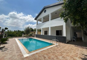 Detached Villa For Sale  in  Stroumpi