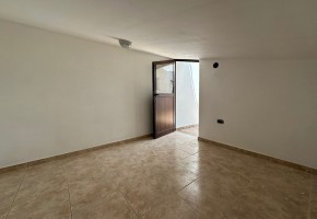 Detached Villa For Sale  in  Stroumpi