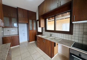 Detached Villa For Sale  in  Stroumpi