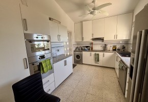 Detached Villa For Sale  in  Kamares - Tala