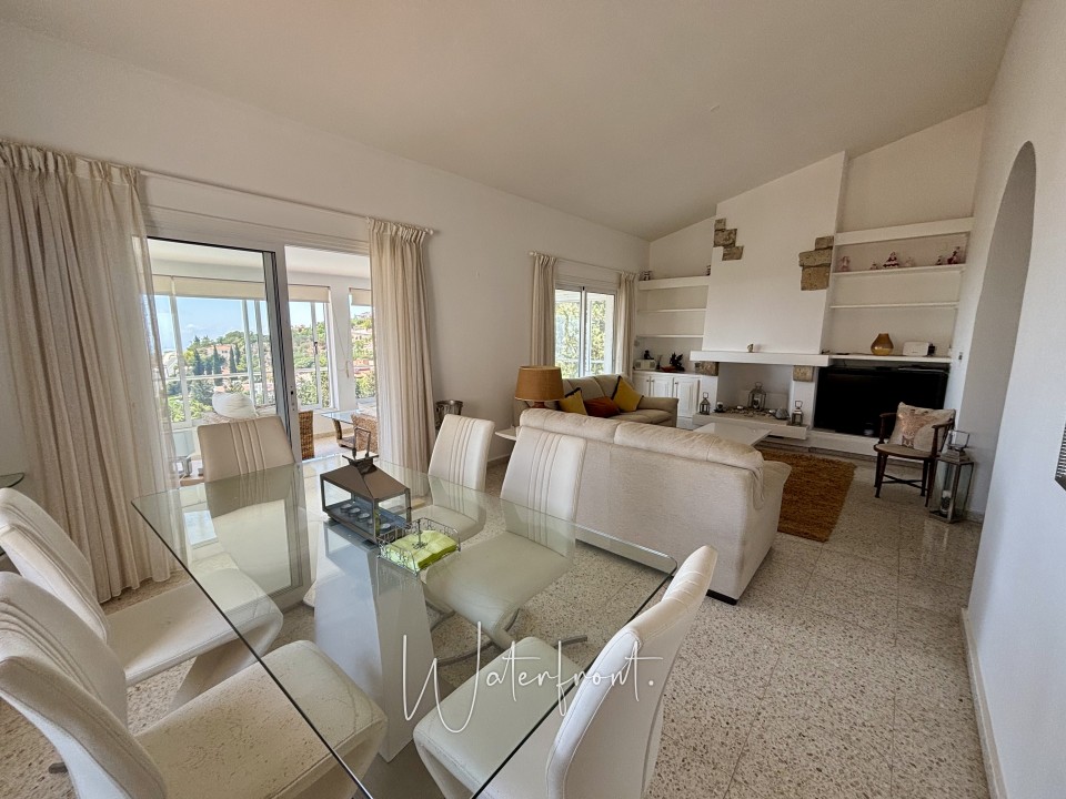 Detached Villa For Sale  in  Kamares - Tala
