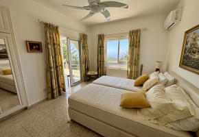 Detached Villa For Sale  in  Kamares - Tala