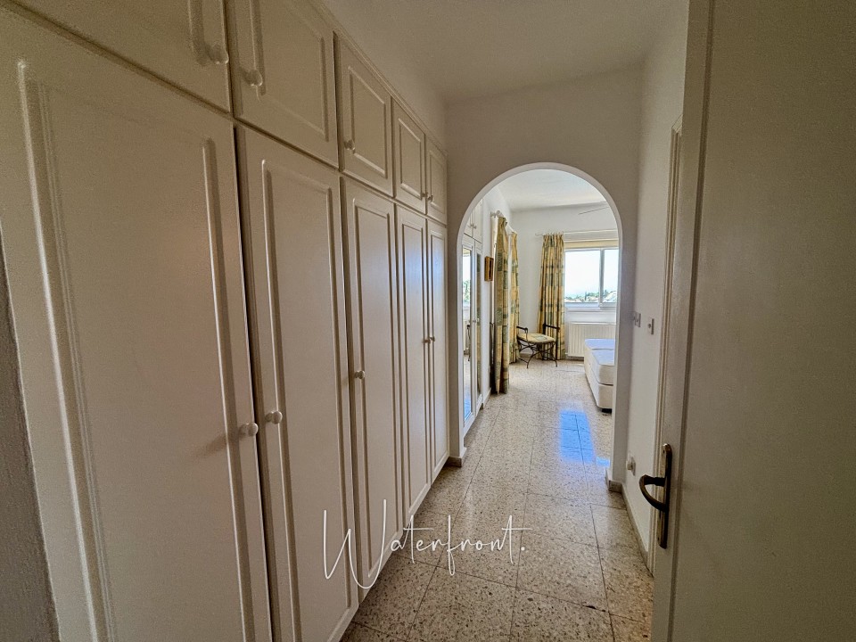 Detached Villa For Sale  in  Kamares - Tala