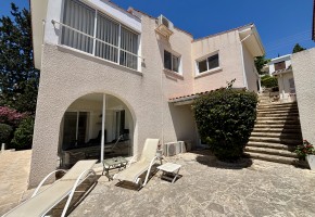 Detached Villa For Sale  in  Kamares - Tala
