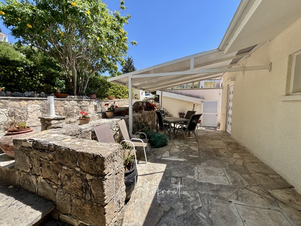 Detached Villa For Sale  in  Kamares - Tala