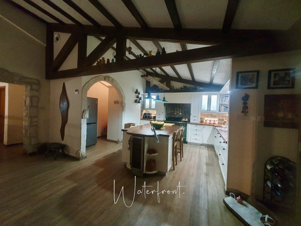 Detached Villa For Sale  in  Peyia