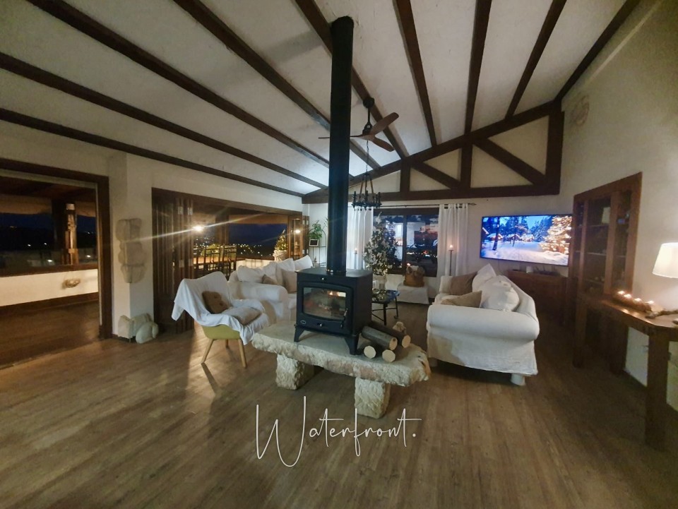 Detached Villa For Sale  in  Peyia