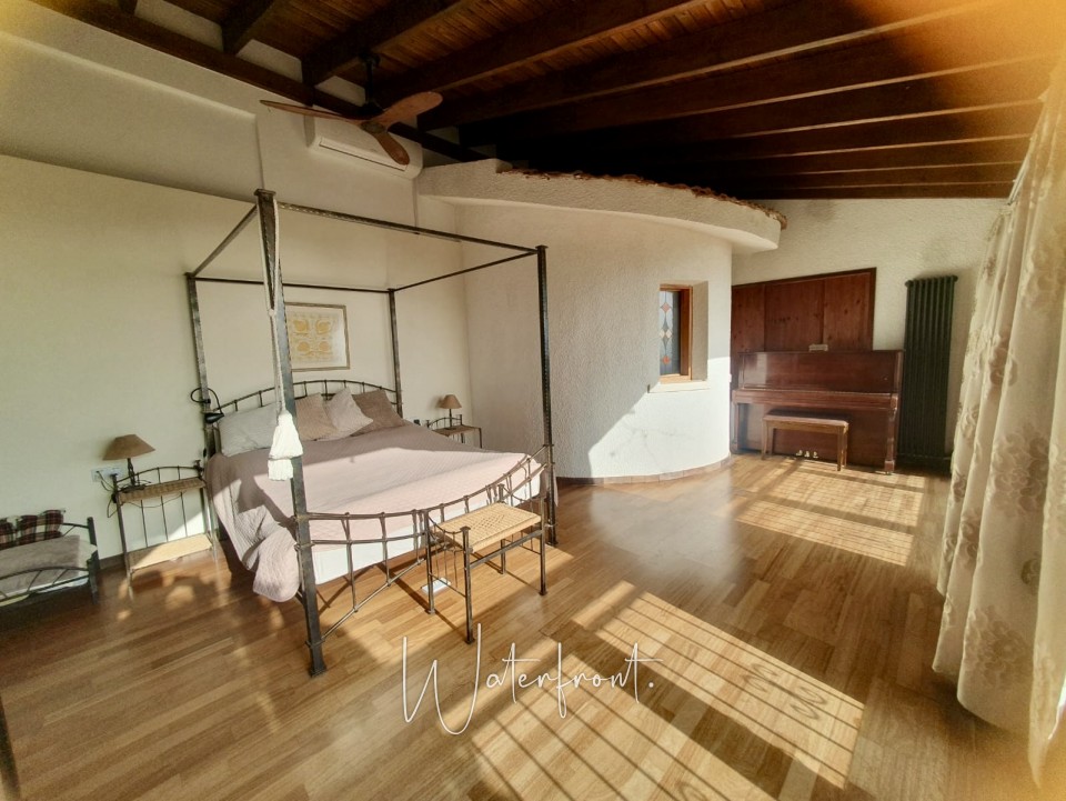 Detached Villa For Sale  in  Peyia