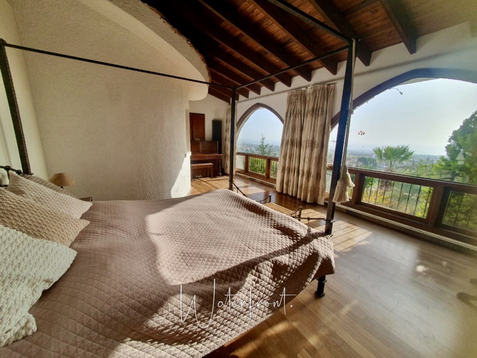 Detached Villa For Sale  in  Peyia