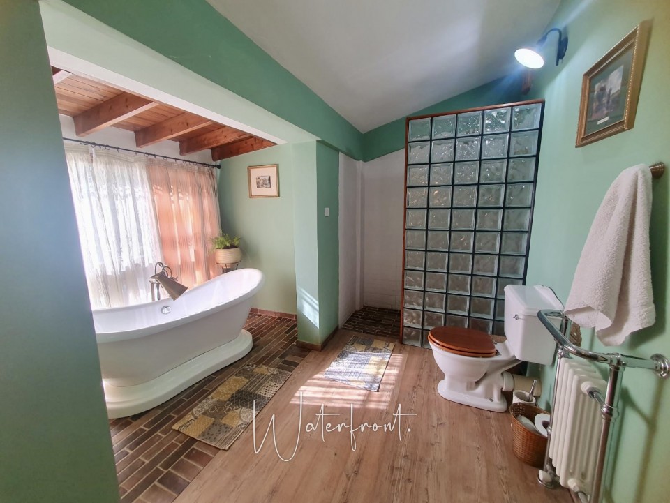 Detached Villa For Sale  in  Peyia