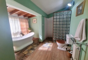 Detached Villa For Sale  in  Peyia