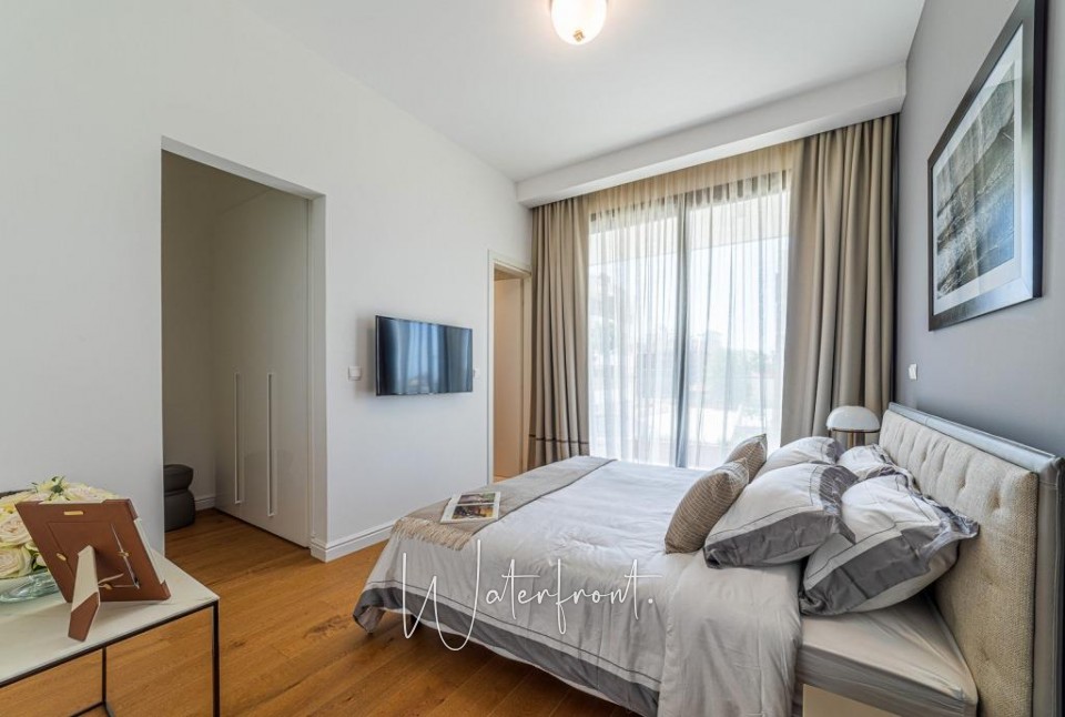Penthouse For Sale  in  Tombs of the Kings