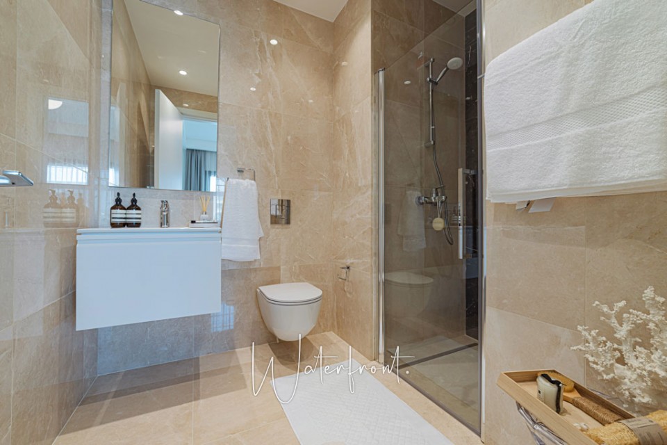 Apartment For Sale  in  Tombs of the Kings
