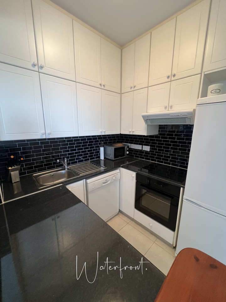 Apartment For Sale  in  Yeroskipou