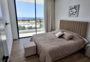 Detached Villa For Sale  in  Chloraka